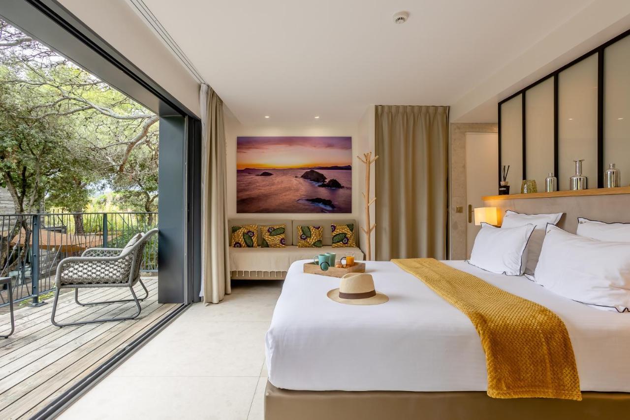 Le Des Iles D'or Hotel